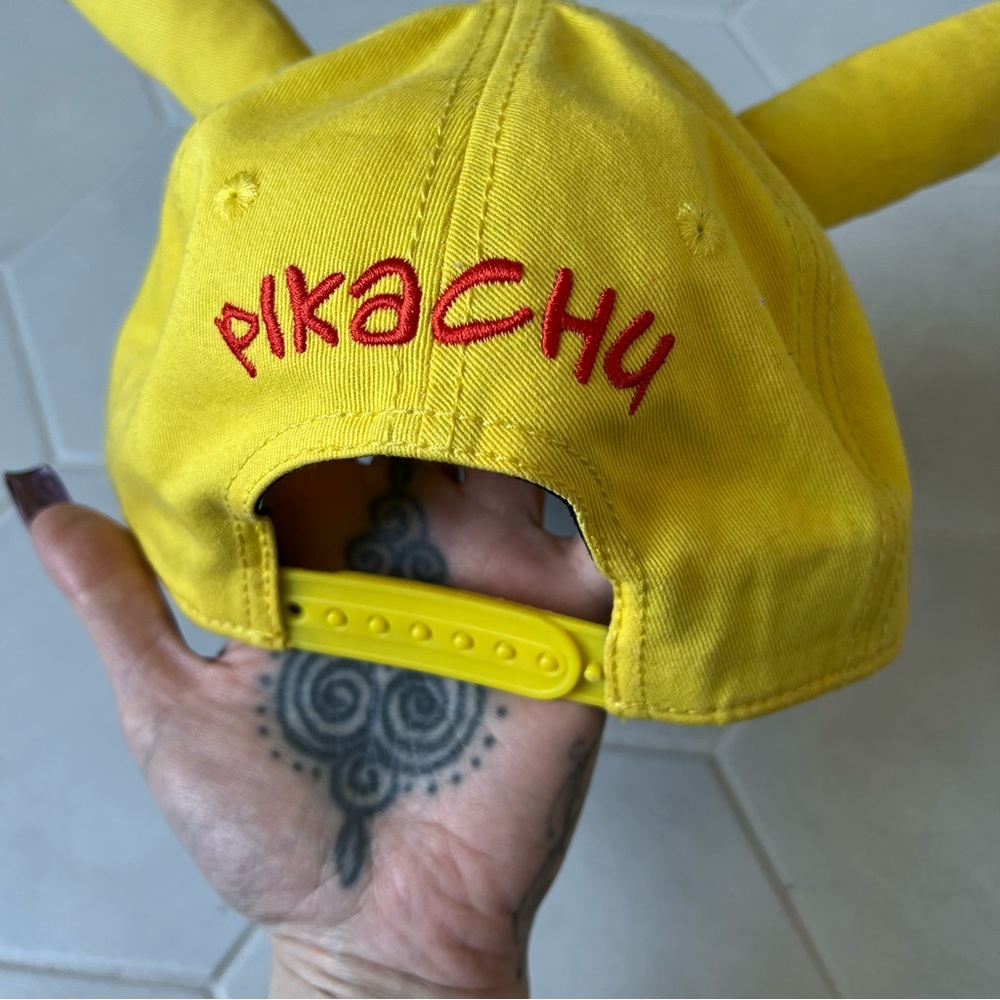 Pikachu hat - Picture 5 of 5